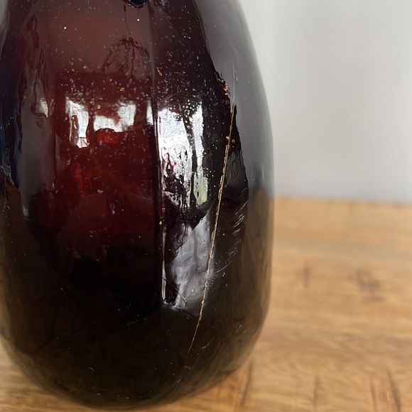 Vintage Deep Amber Handled Glass Decanter or Flagon - Picture 9 of 11